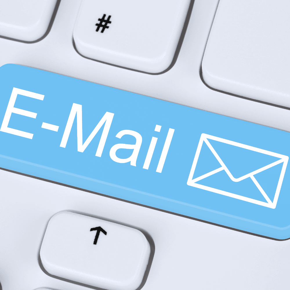 Estratégias de e-mail personalizado para corretores de imóveis